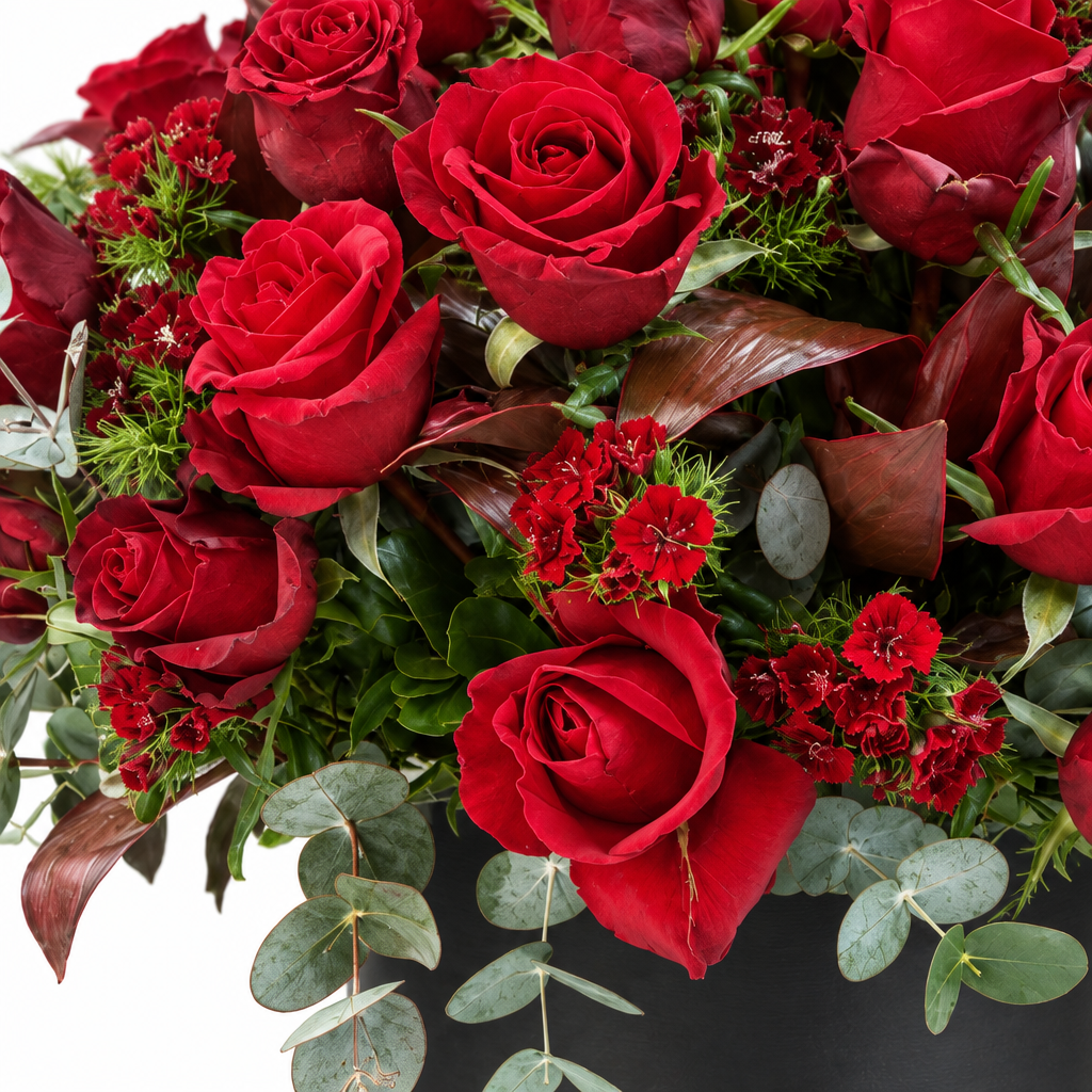 Crimson Elegance rose box close-detail photo