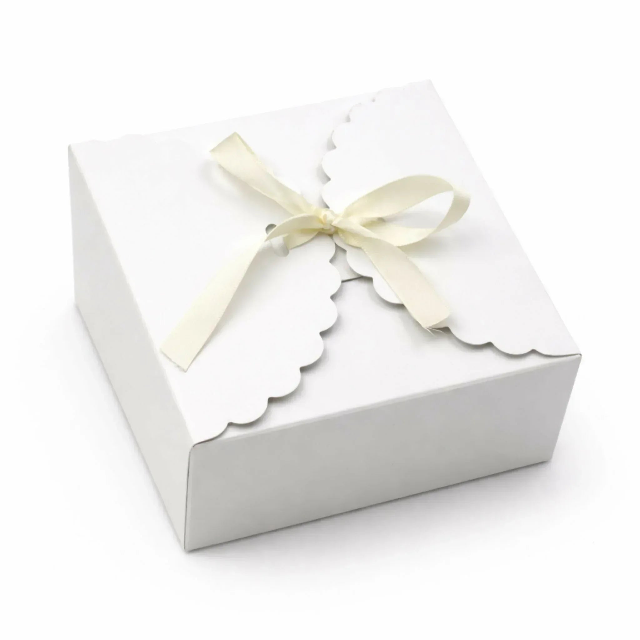 Box + Ribbon - Yalla Mart